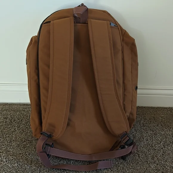 Filson Dryden Duffel Pack - Whiskey - Picture 9 of 12